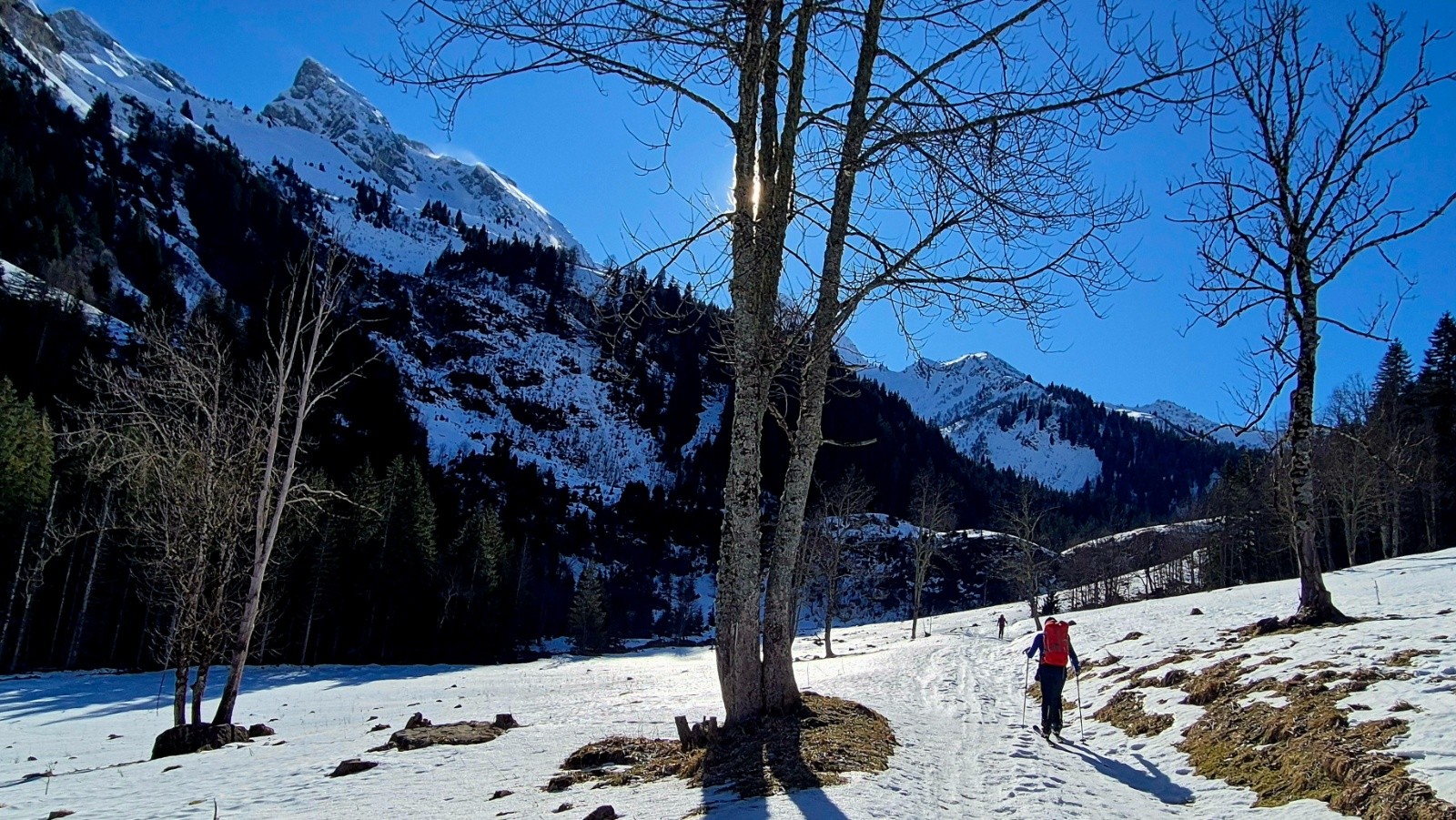 &nbsp;Dans le vallôn du reposoir