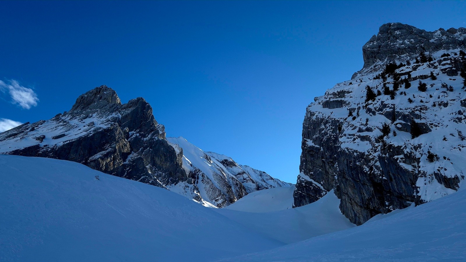 Avànt d éntrer dans la combe de la Gde Forclaz