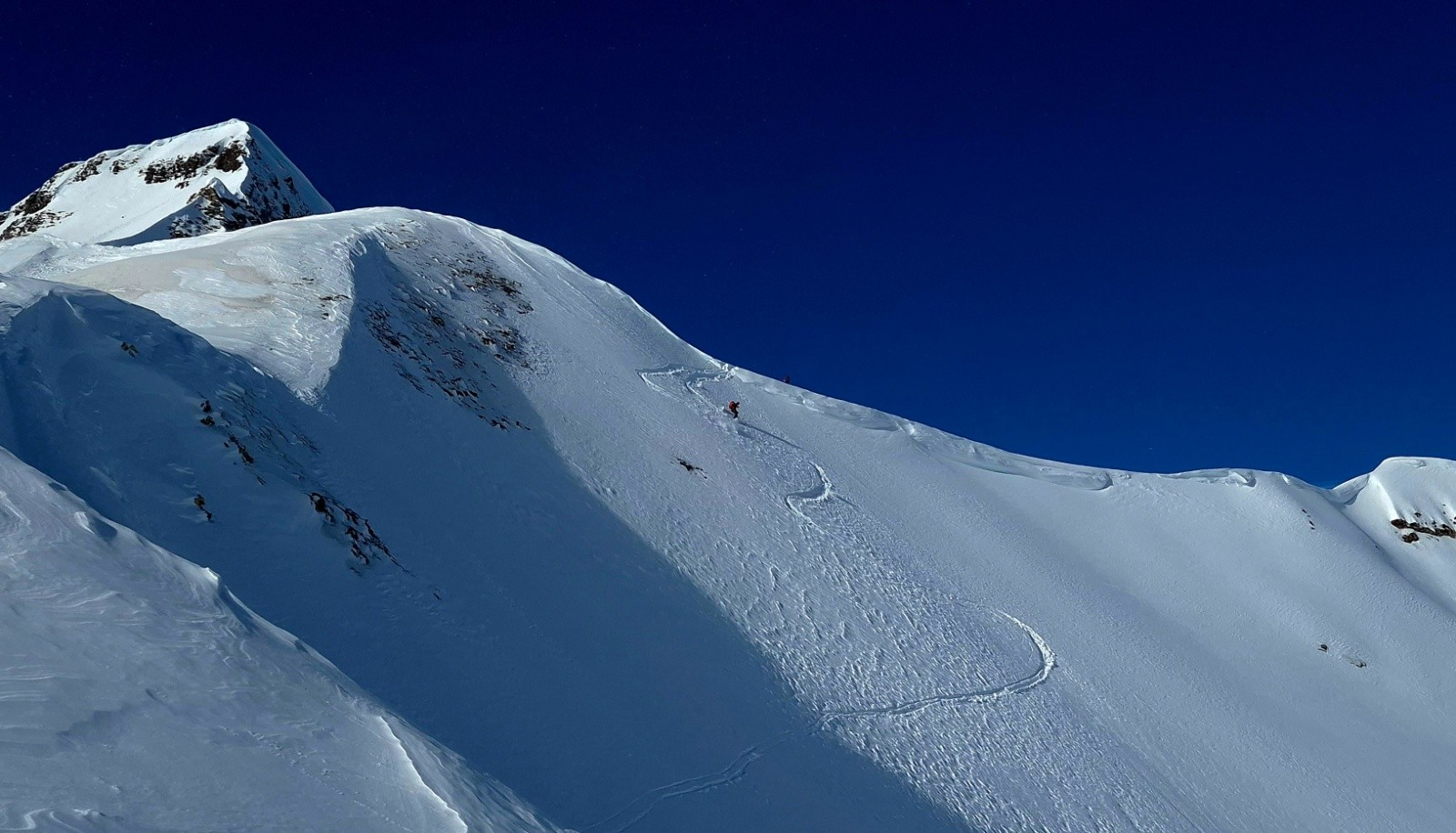 &nbsp;Départ raide et corniché depuis le passage de la Gde Gorclaz vers la combe des Fours