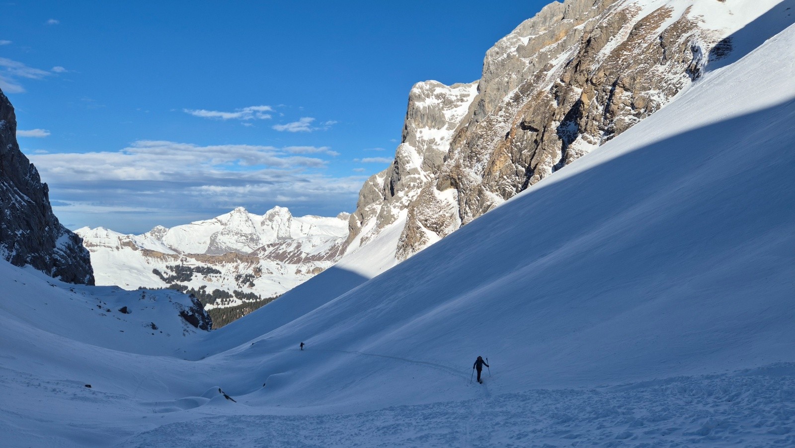 Remontée de la combe de la Gde Forclaz