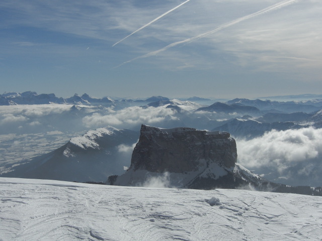 Belle vue sur le Mont Aiguille depuis le sommet