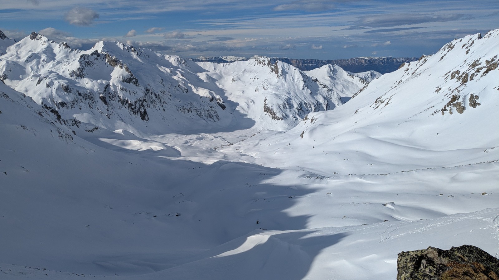 Cirque des Perioules avec le refuge du Merlet