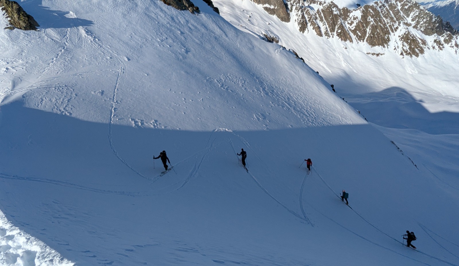 Versant N du col de la Lavoire, mes compagnons arrivent ...