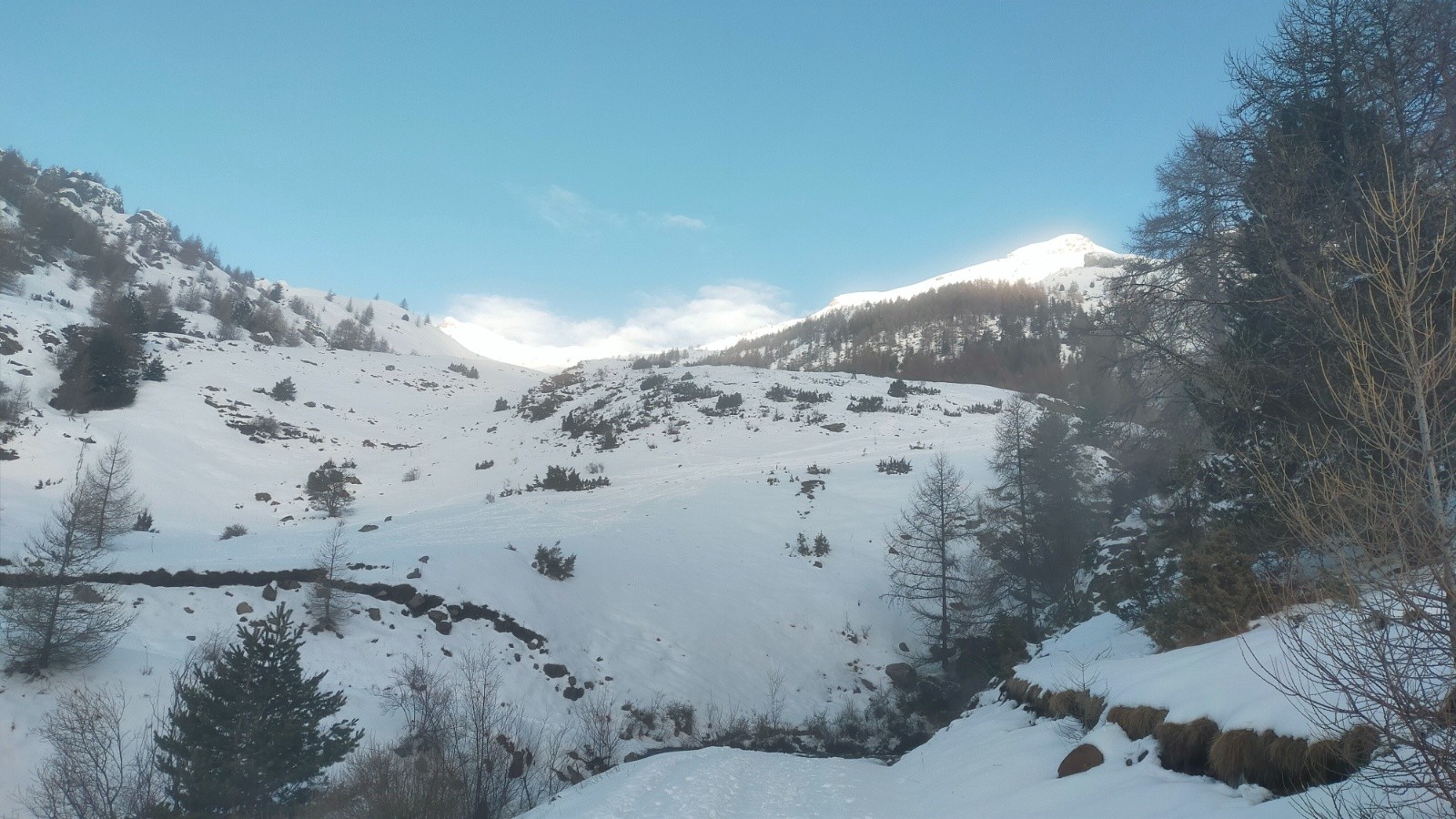 &nbsp; Au bout du chemin le temps se découvre