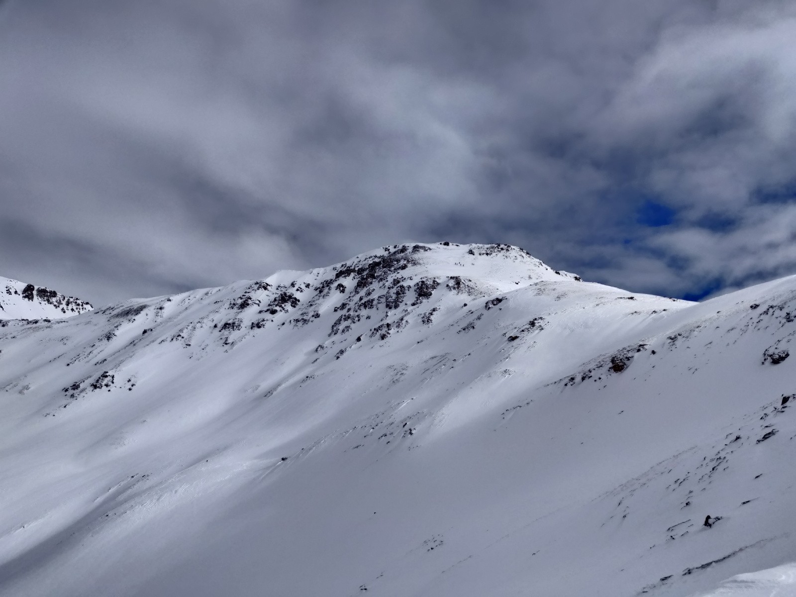 pente ouest raide du col du Chardonnet