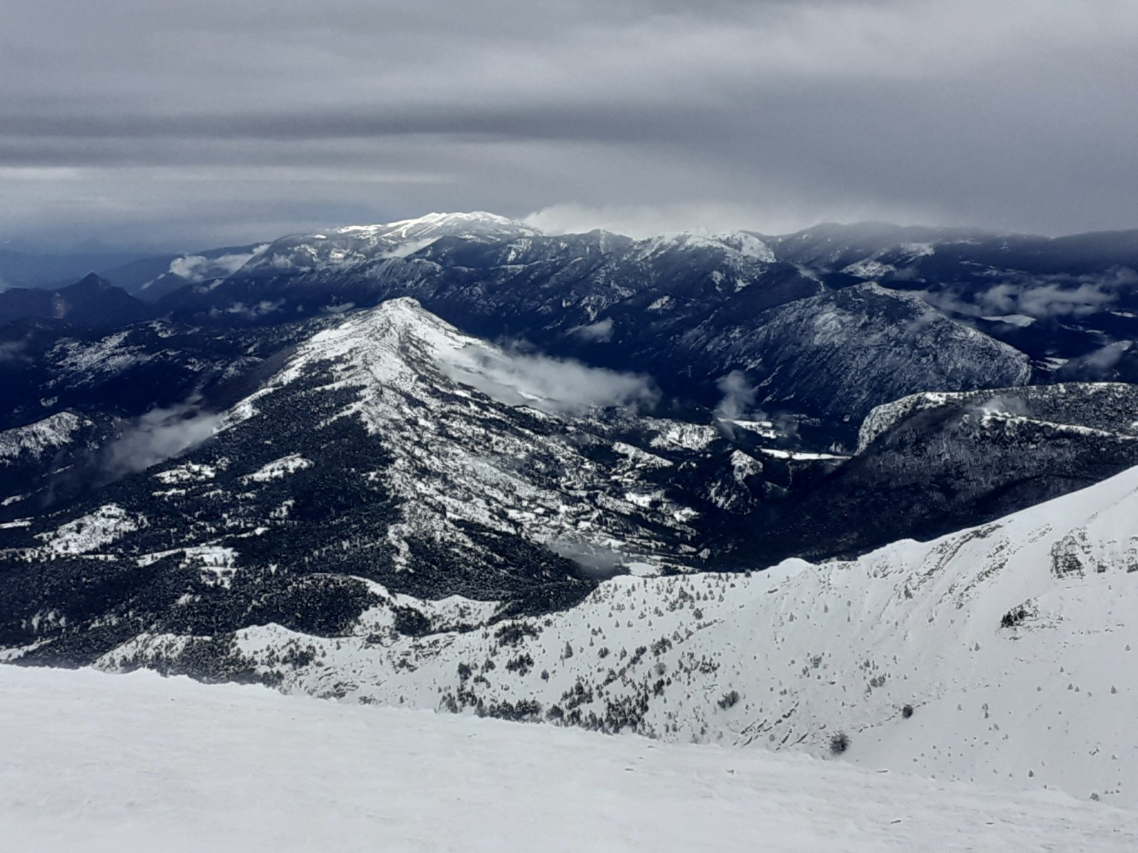 Du sommet, vue sur Greolieres 