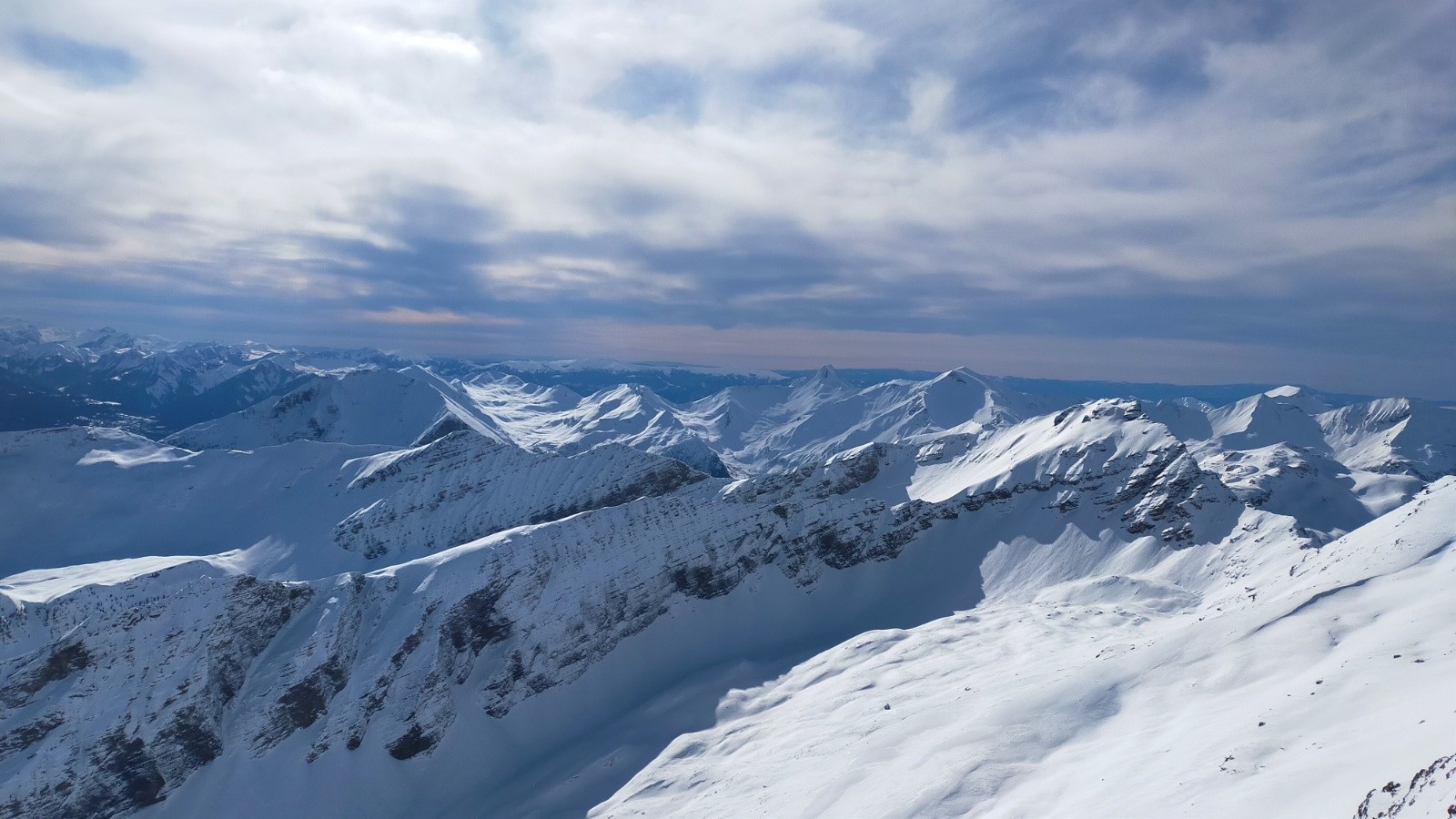  Vue au Sud du sommet 