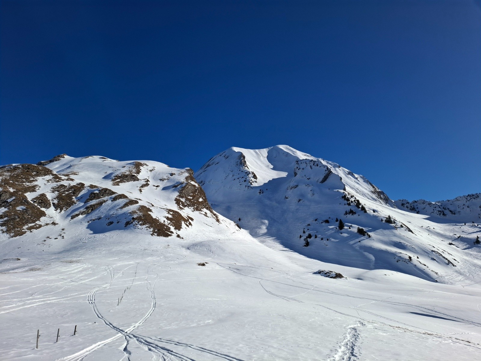 face  du charvin depuis l'Aulp de Marlens 