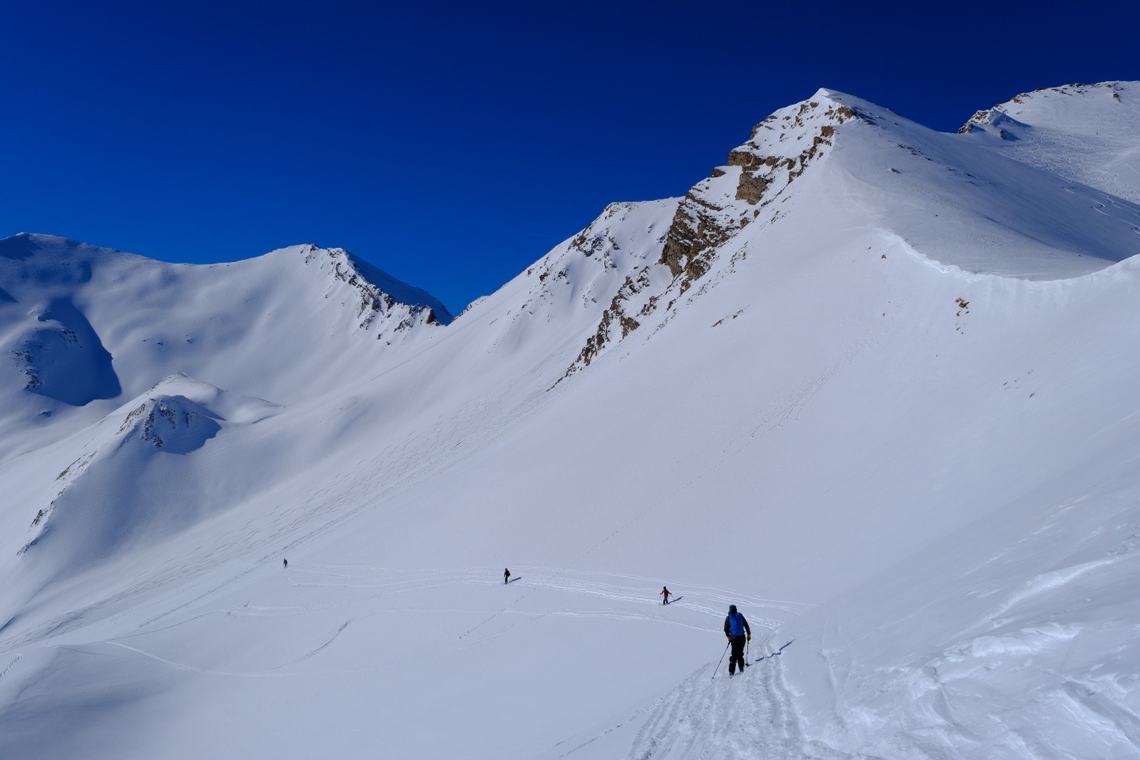 On bascule dans le vallon de l'Infernet