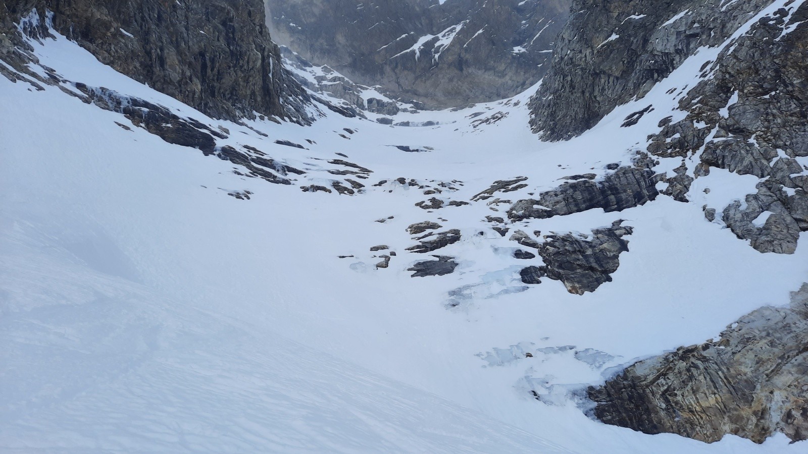   Sous le Glacier Sud de la Glière