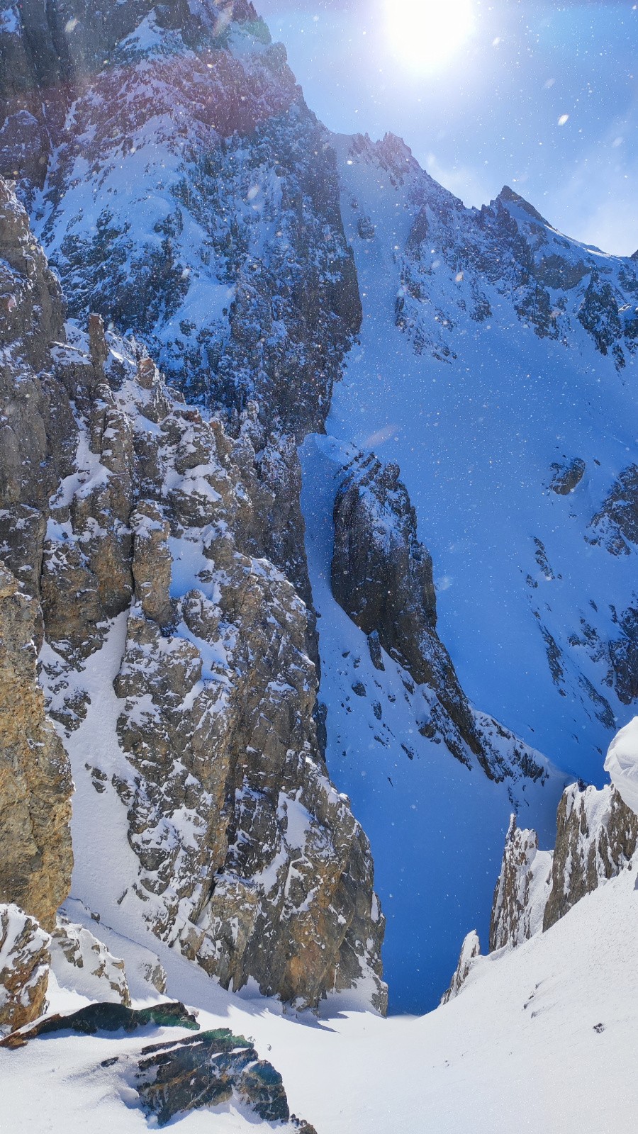 Le versant est du petit col