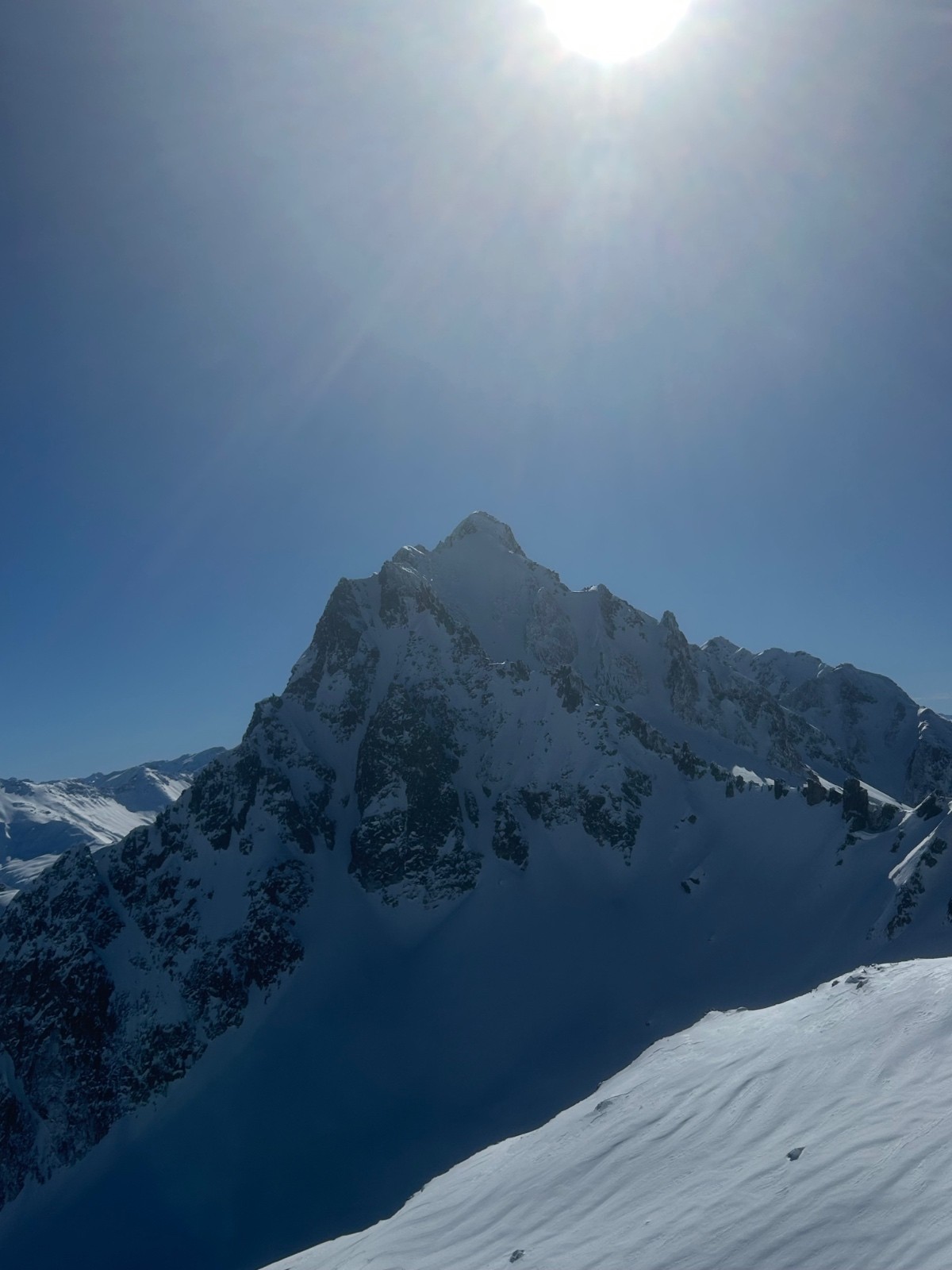  L’aiguille verte versant Nant Blanc mais les drus se sont fait la malle 