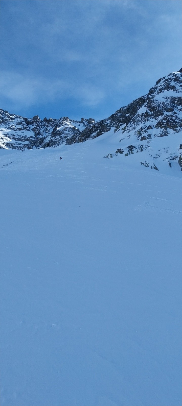 &nbsp;Ma trace à droite, dommage ça se voit pas bien