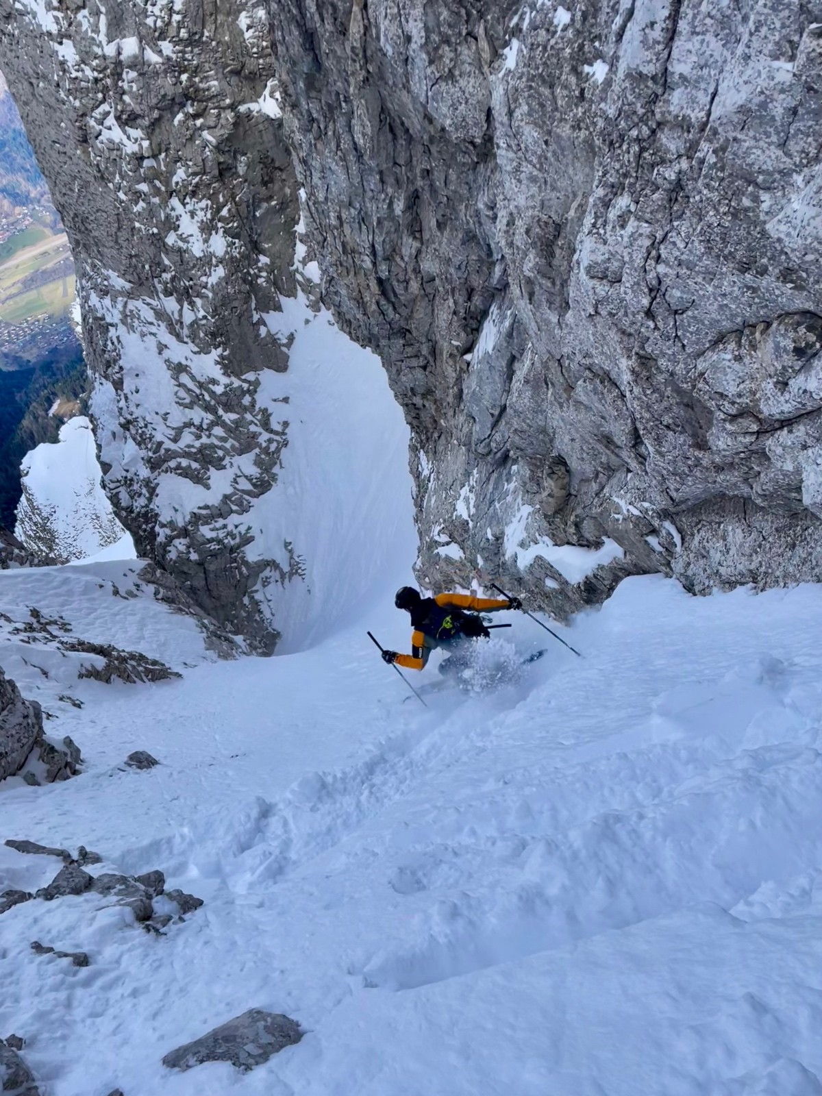 Dans le haut et la poudre