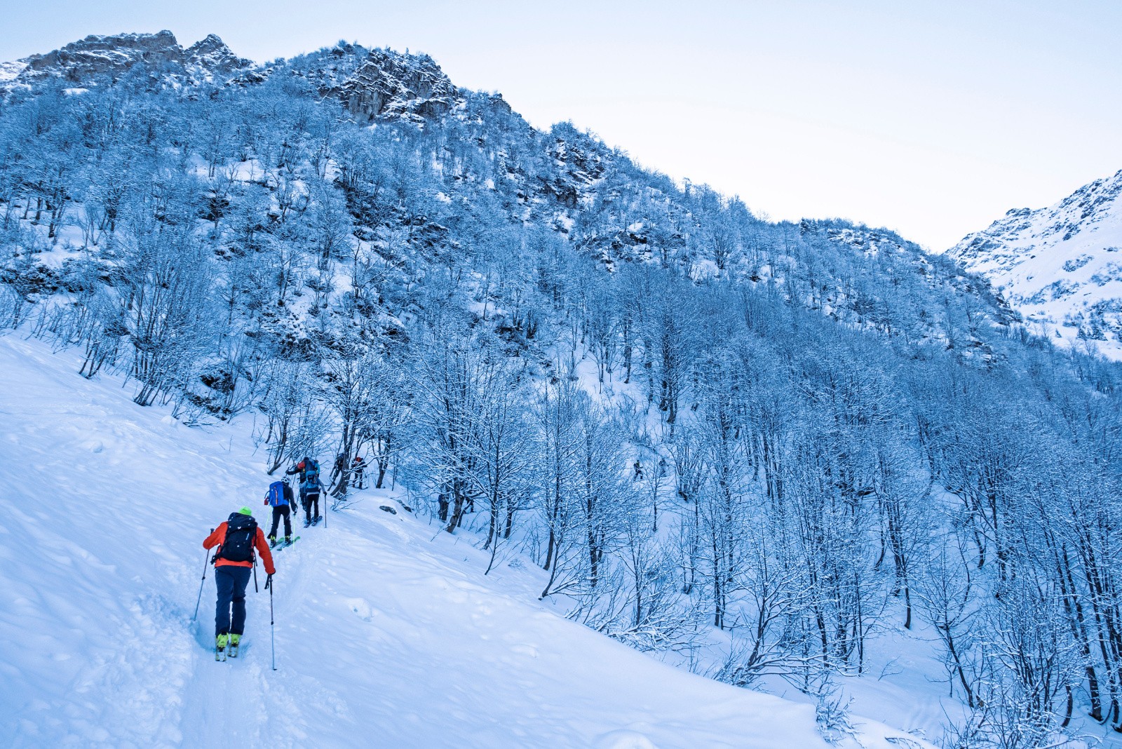 Montée, attaque de la première traversée vers 1550