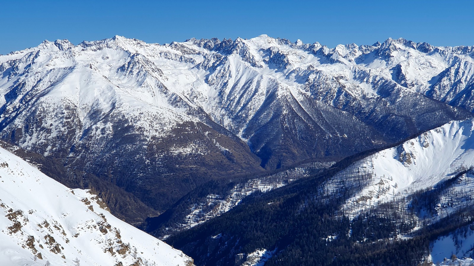 Cime du Mt Ténibre au cente 3031m