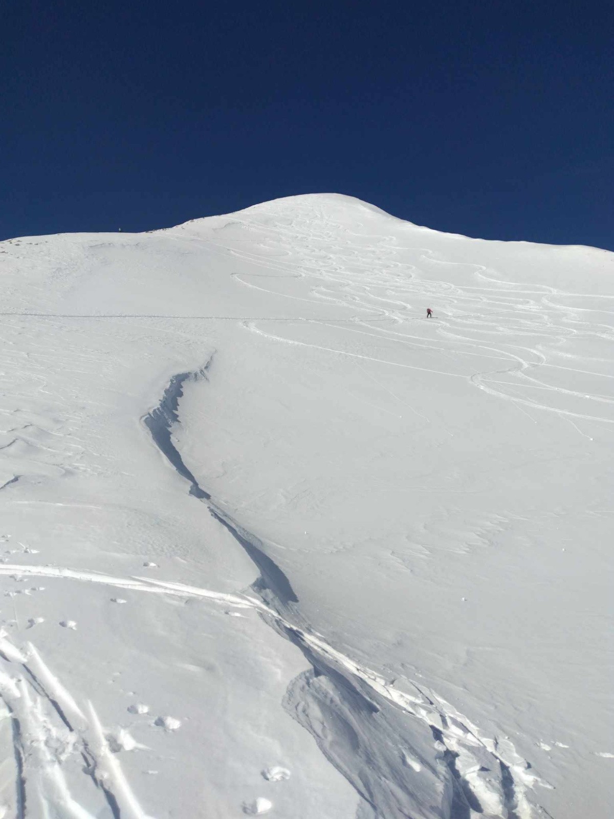 Sur la crête est, vers le sommet