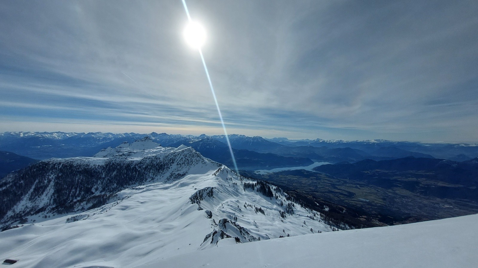 Le lac a remplacé la mer de nuage 