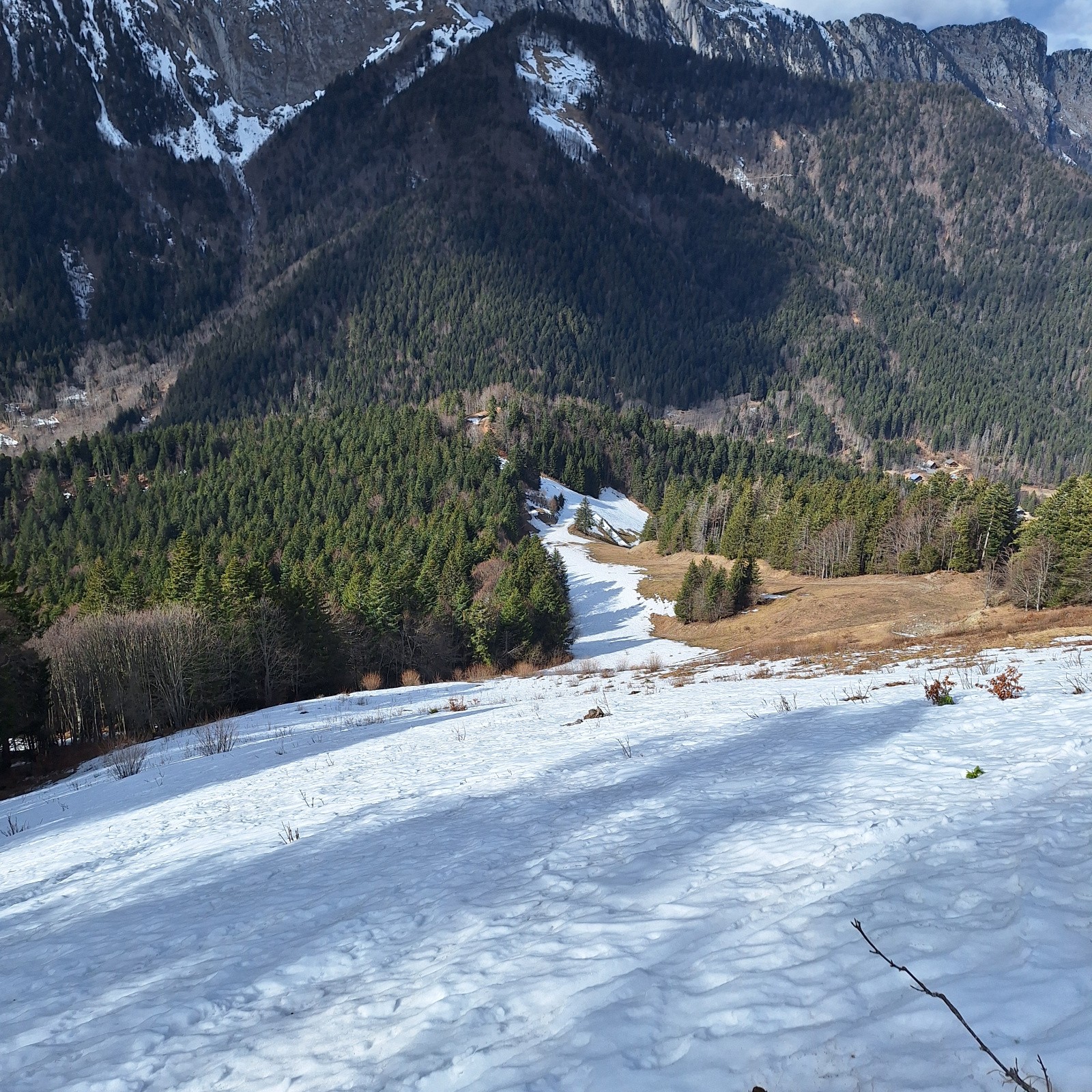 Montée mur des Fraisses