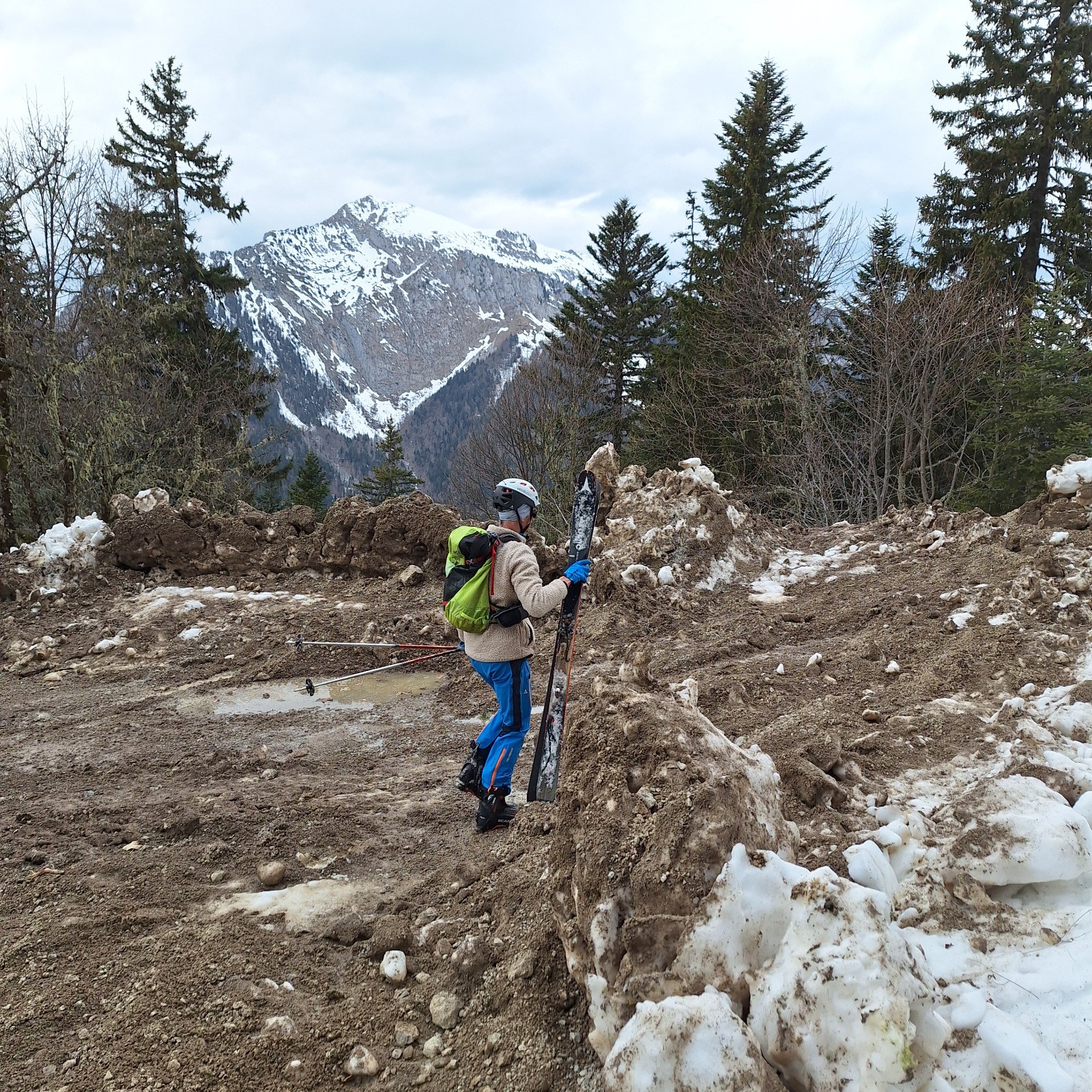 Route de la Scia déneigée (virage de l'Ours)