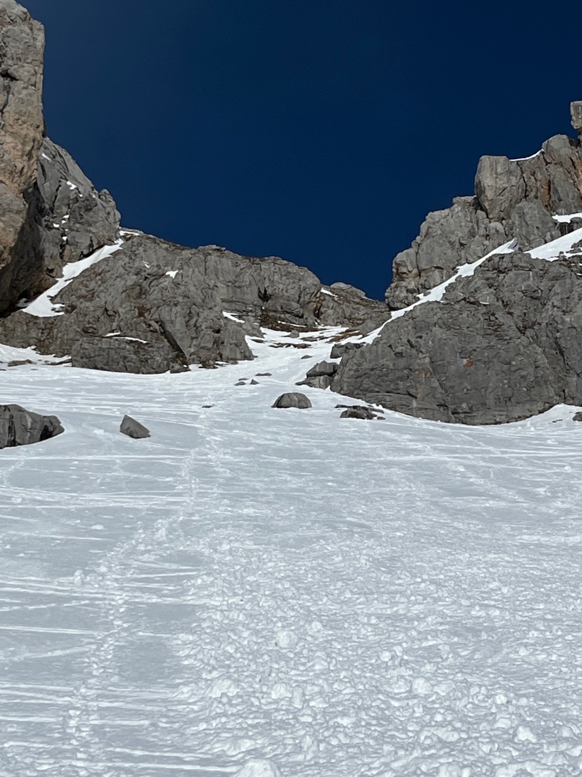  Montée au col du Midi