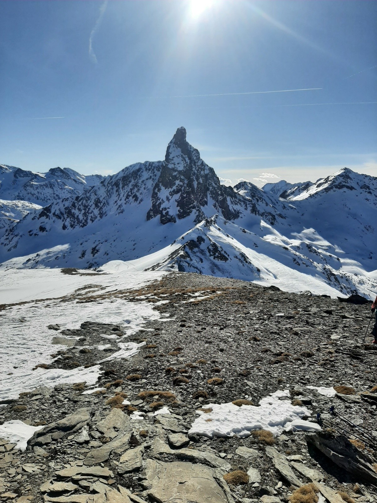 de l'antécime de Rocca Bianca, vue sur la tête de la Noire 