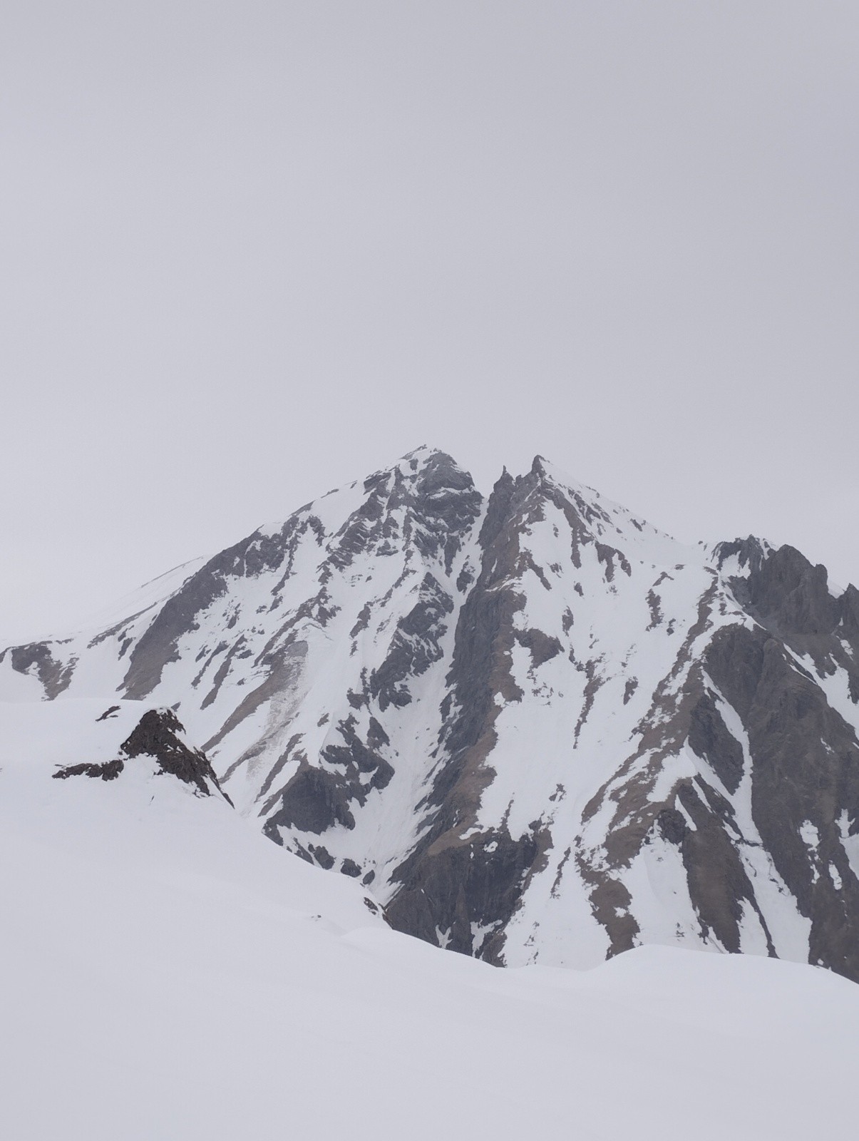 Pointe de la terrasse avec son couloir central qui donne très envie 