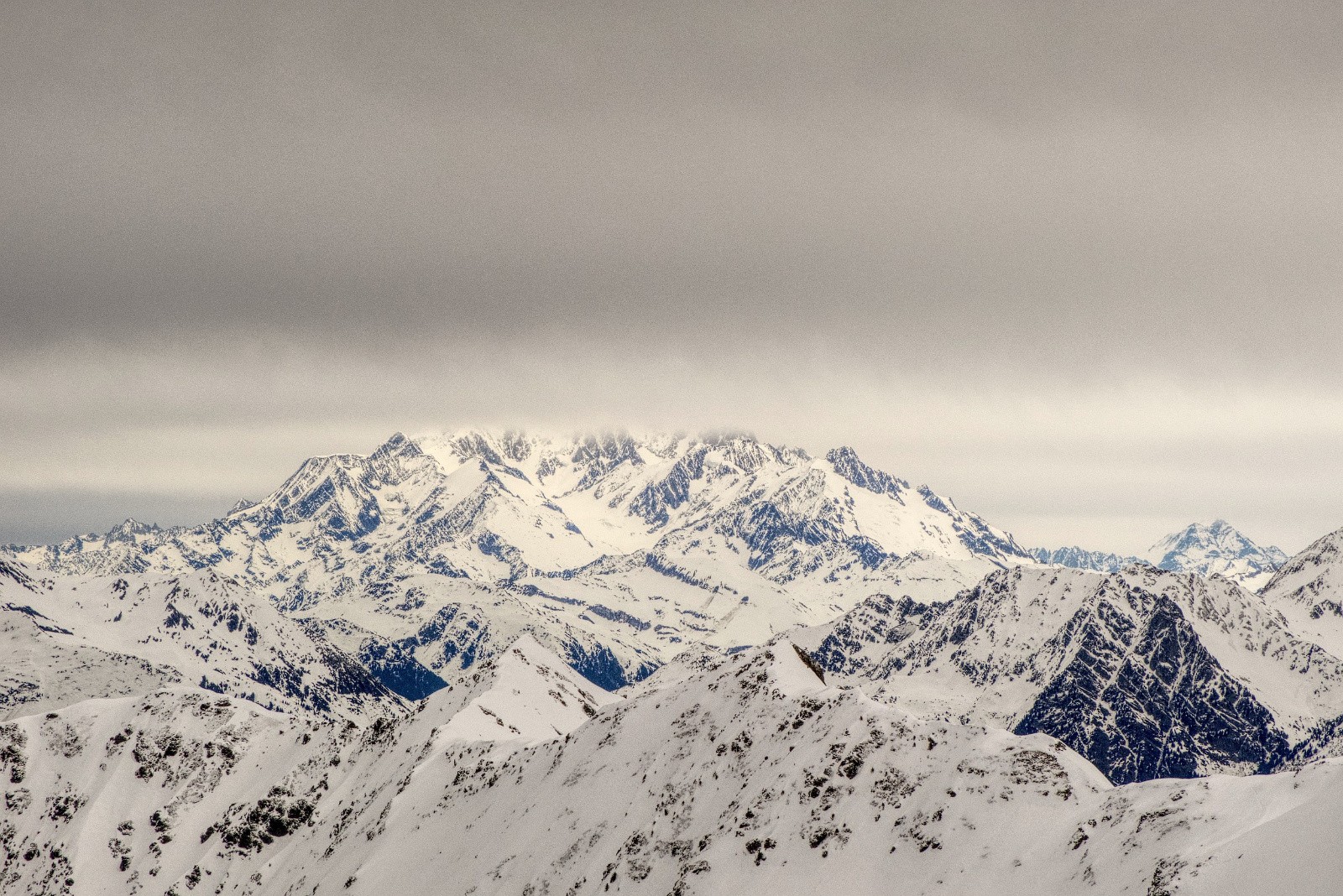 Le Mont Blanc se cache 