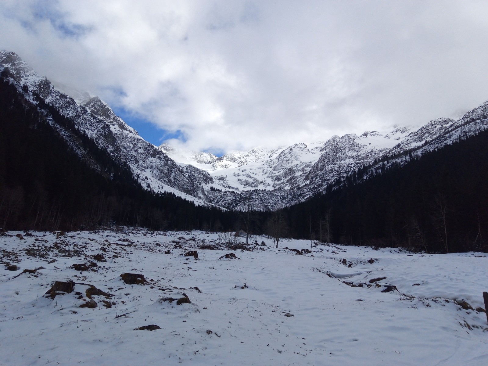 il a neigé à 1200 ...