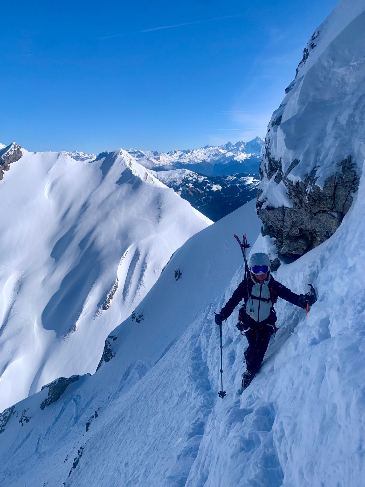  Traversée dans le combaz 