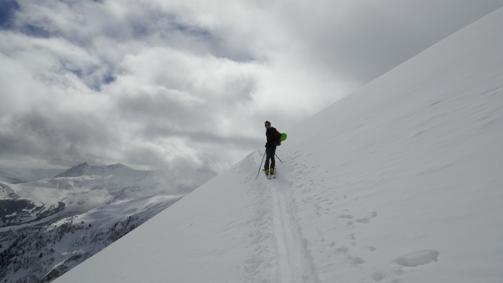 Dans la montée