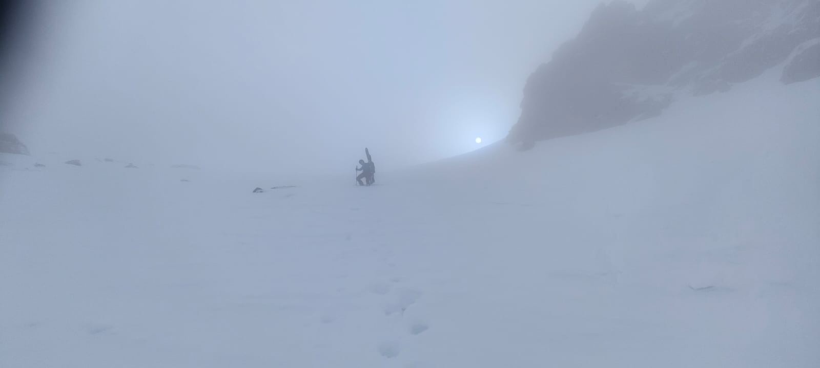#1 moi à la sortie du couloir N du grand Aréa moi à la sortie du couloir N du grand Aréa