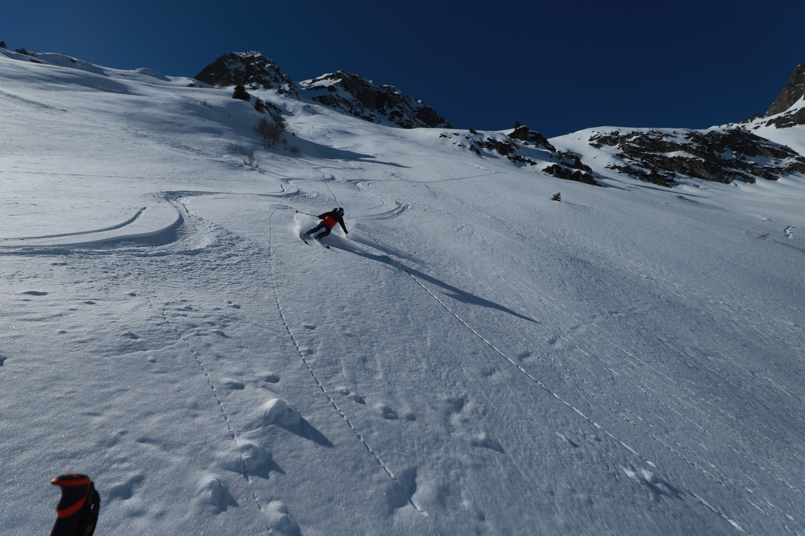  Bas des pentes encore tout poudre