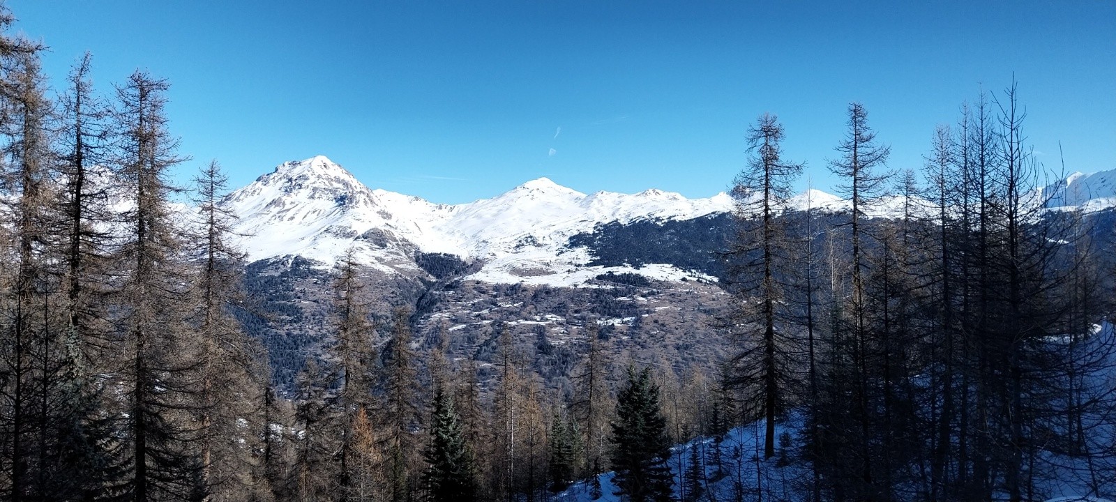 Les deux sommets d'hier&nbsp;