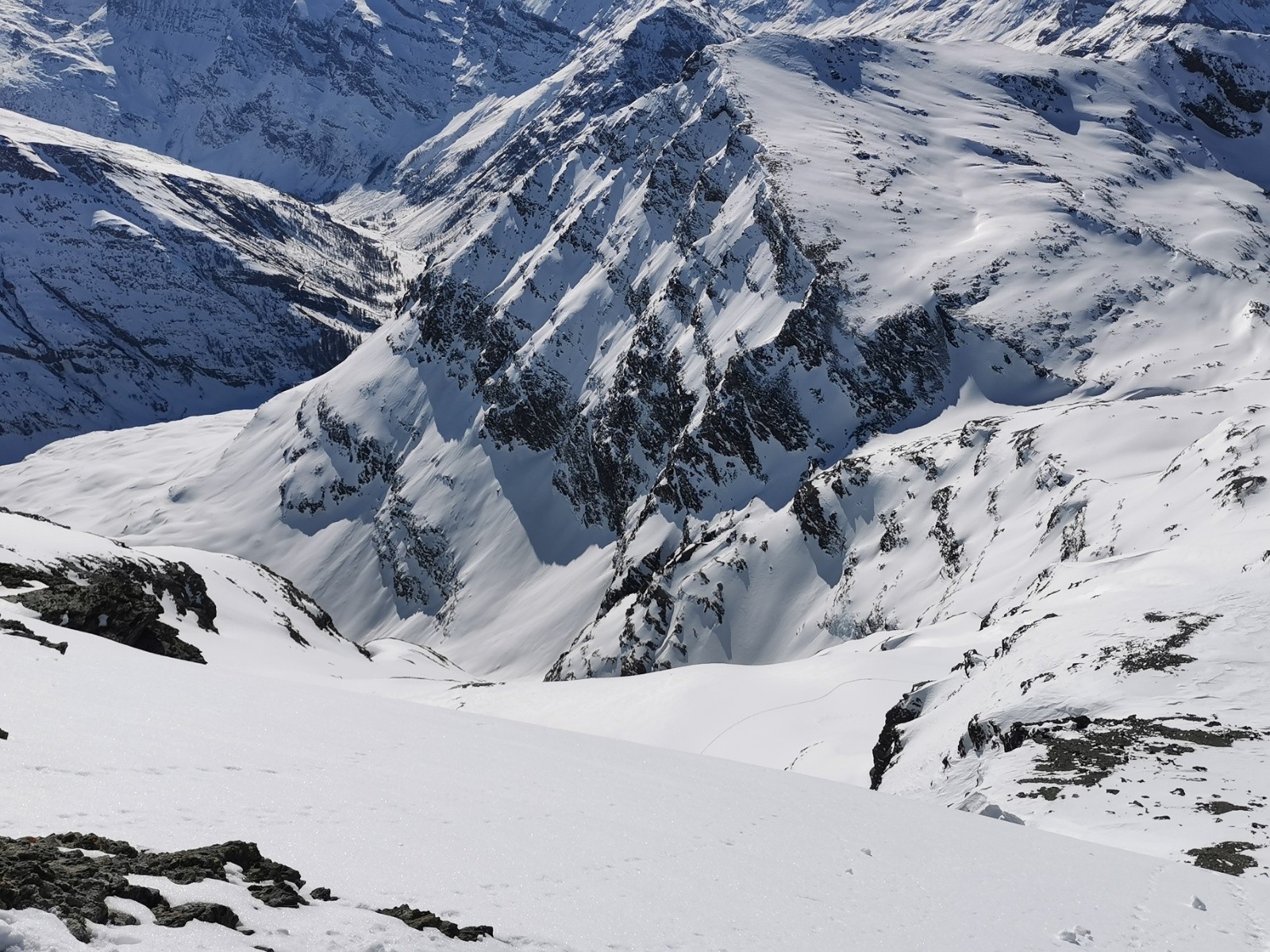  Descente vers le Villaron, pas de traces ?