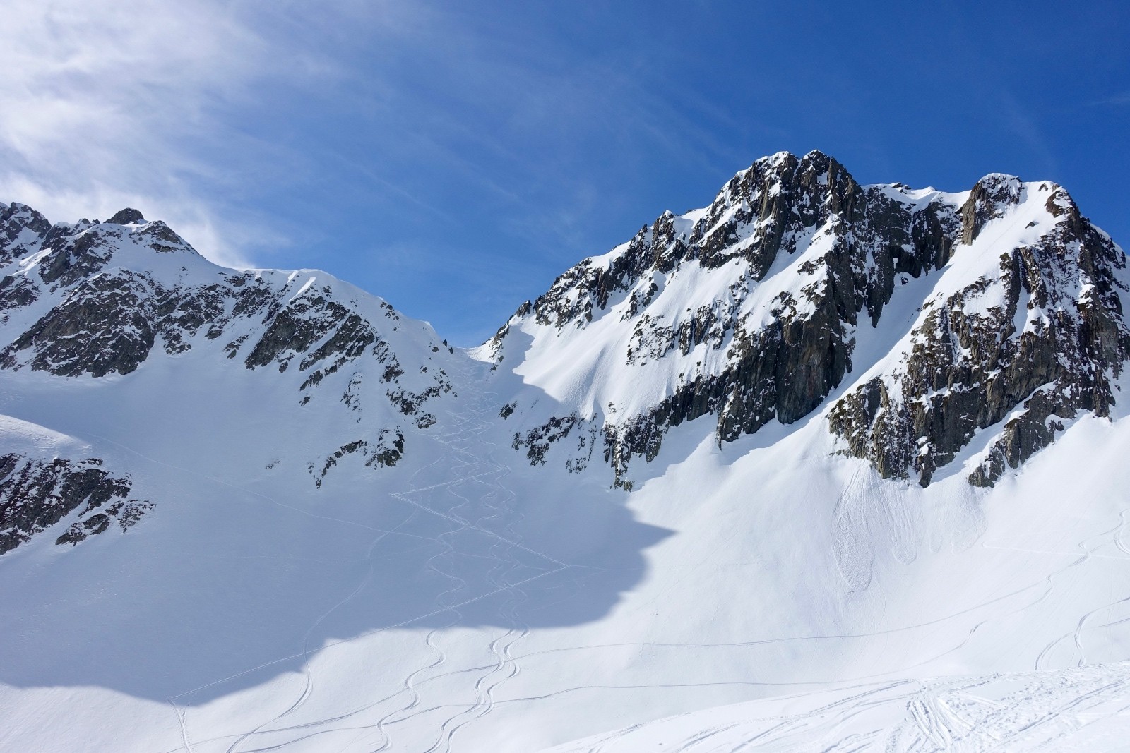 Joli couloir sous la Tête des Balmettes