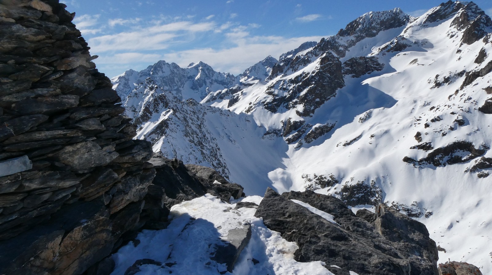 J5 Du haut de la Blanche, plein de sommets non identifiés 
