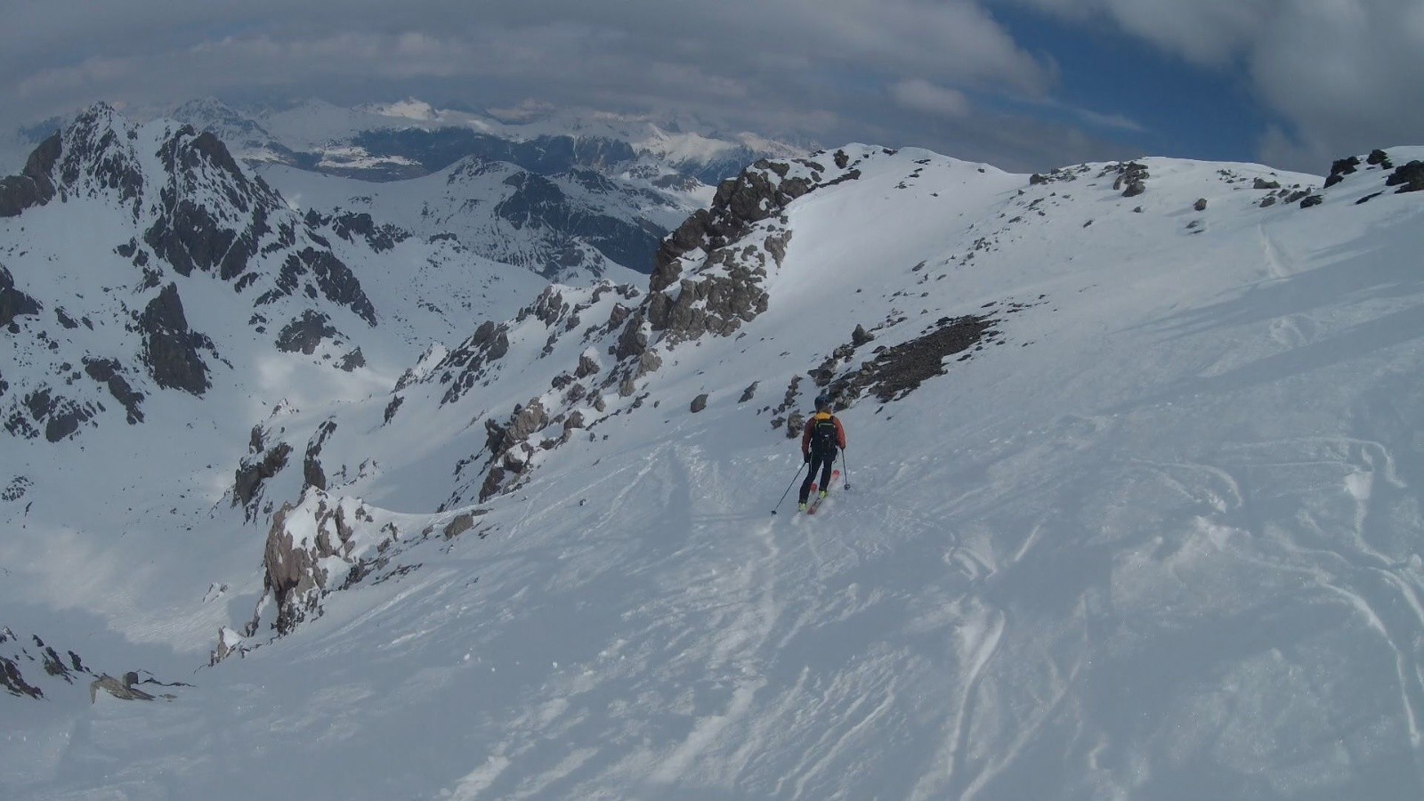 entrée de la descente&nbsp;