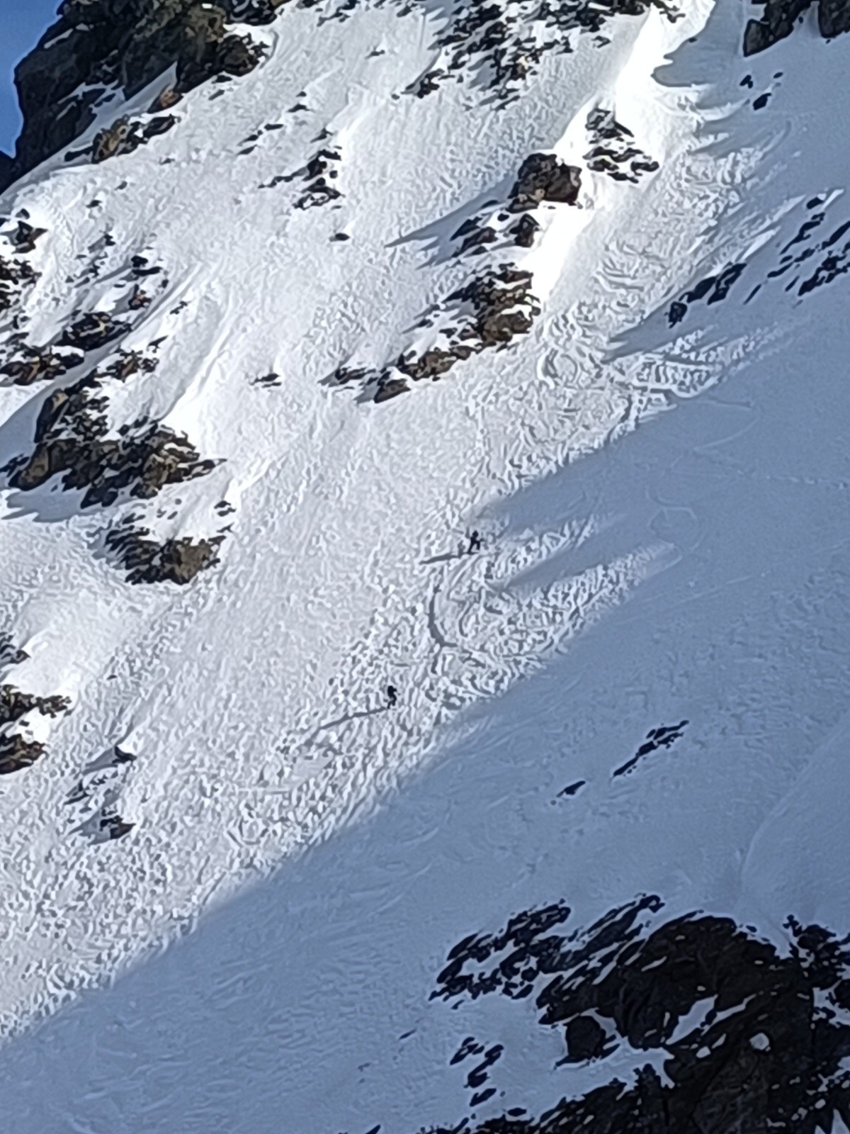 Comme.je vous l'ai dit en bas du couloir, si vous voulez l'ensemble des photos, dites moi en MP.