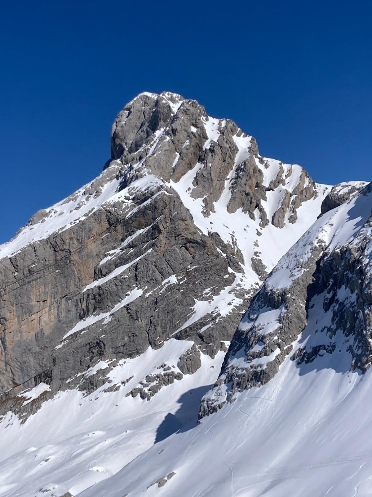 Pointe percée, cheminées de Sallanches