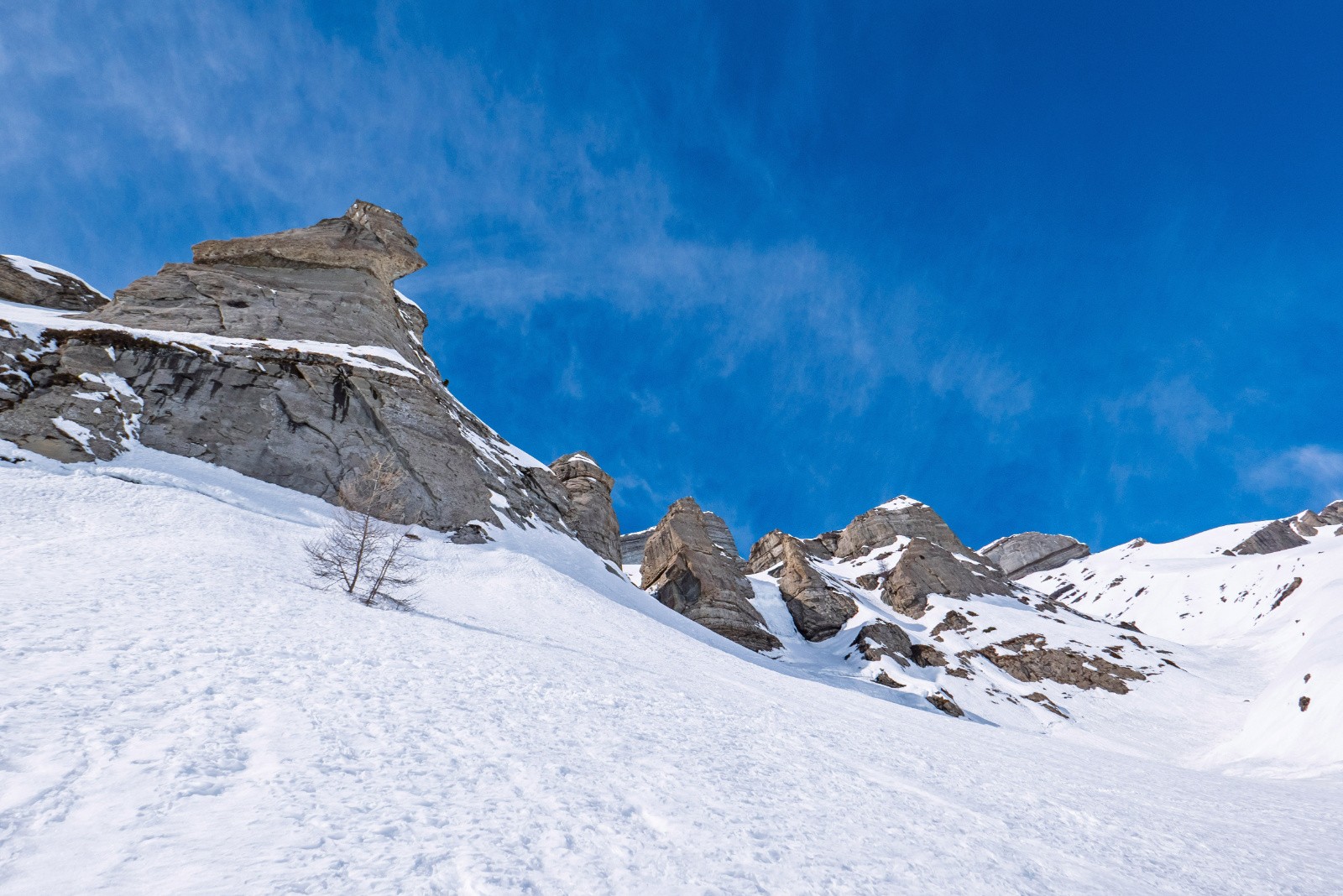 J3 aiguilles bien moins célèbres que côté Chaillol mais largement aussi belles!!!