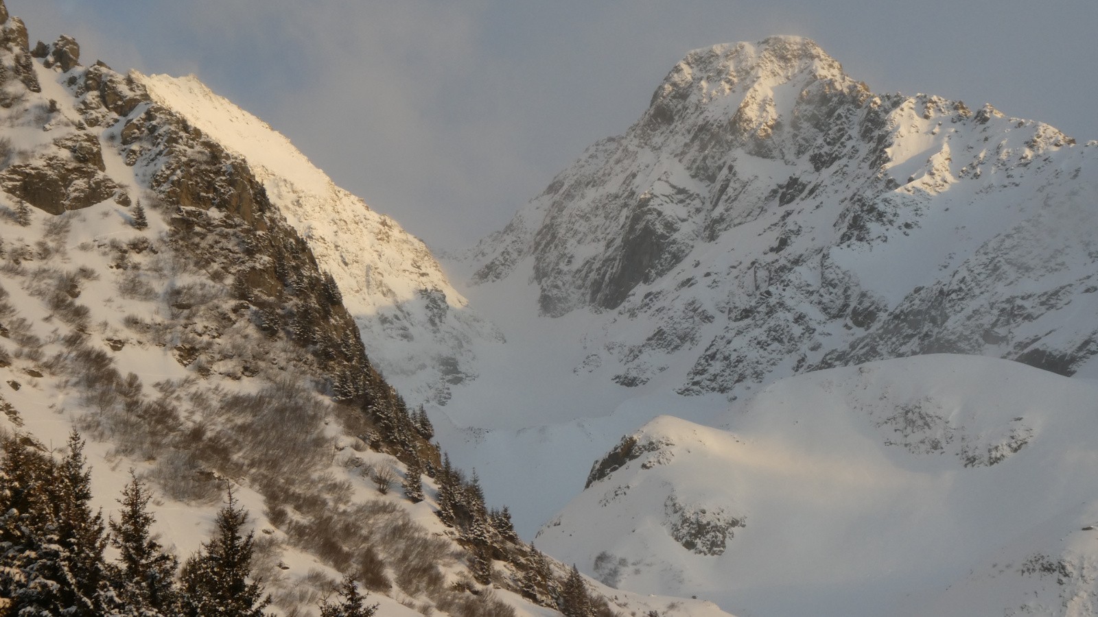 Rocher d'Arguille et col