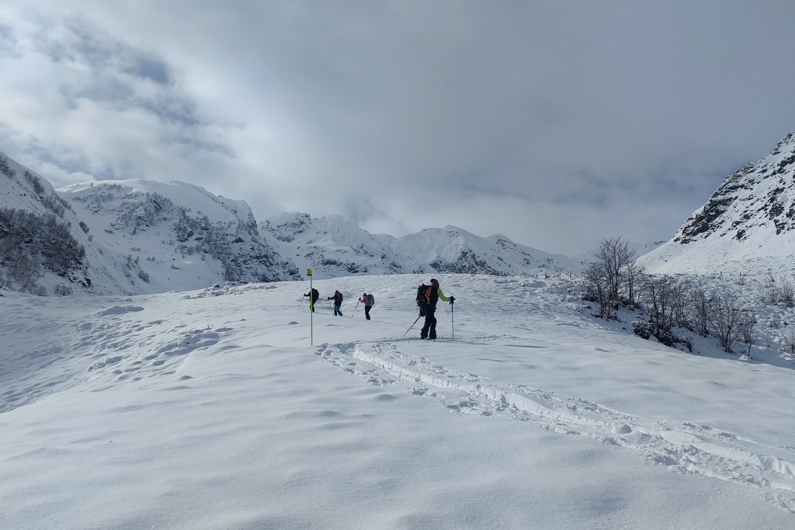 On commence la marche avec peu de neige&nbsp;