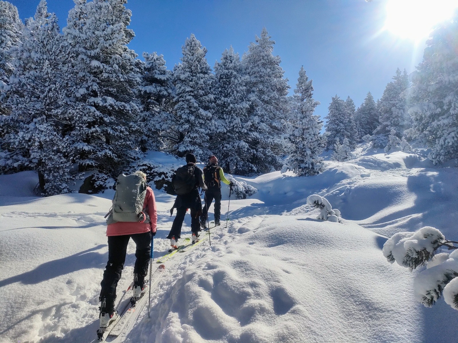 On monte tranquillement l'espace s'ouvre peu à peu&nbsp;