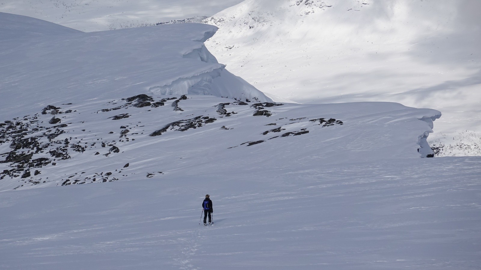 Attention aux mégas corniches