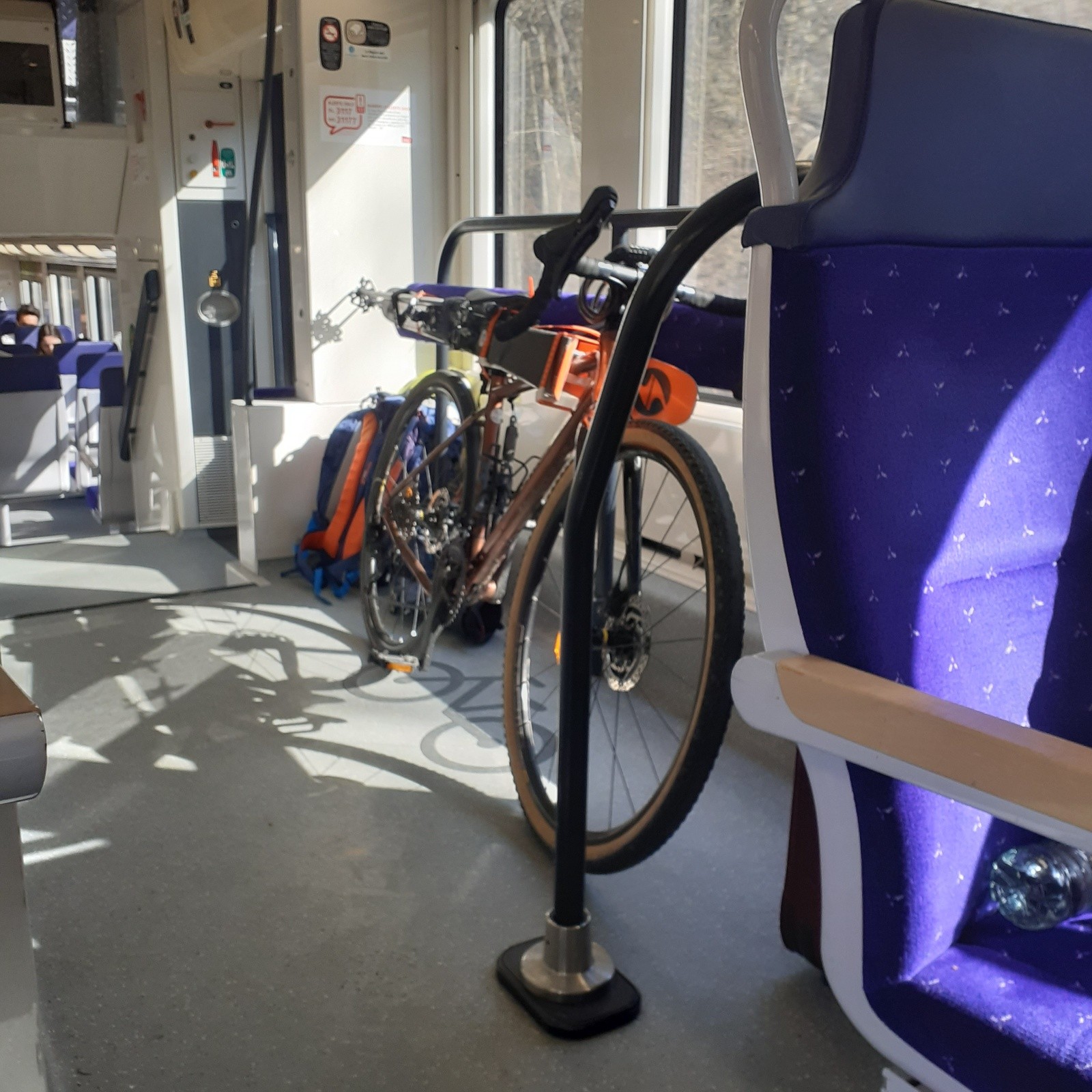 J3, Vadrouille,au retour dans le TER