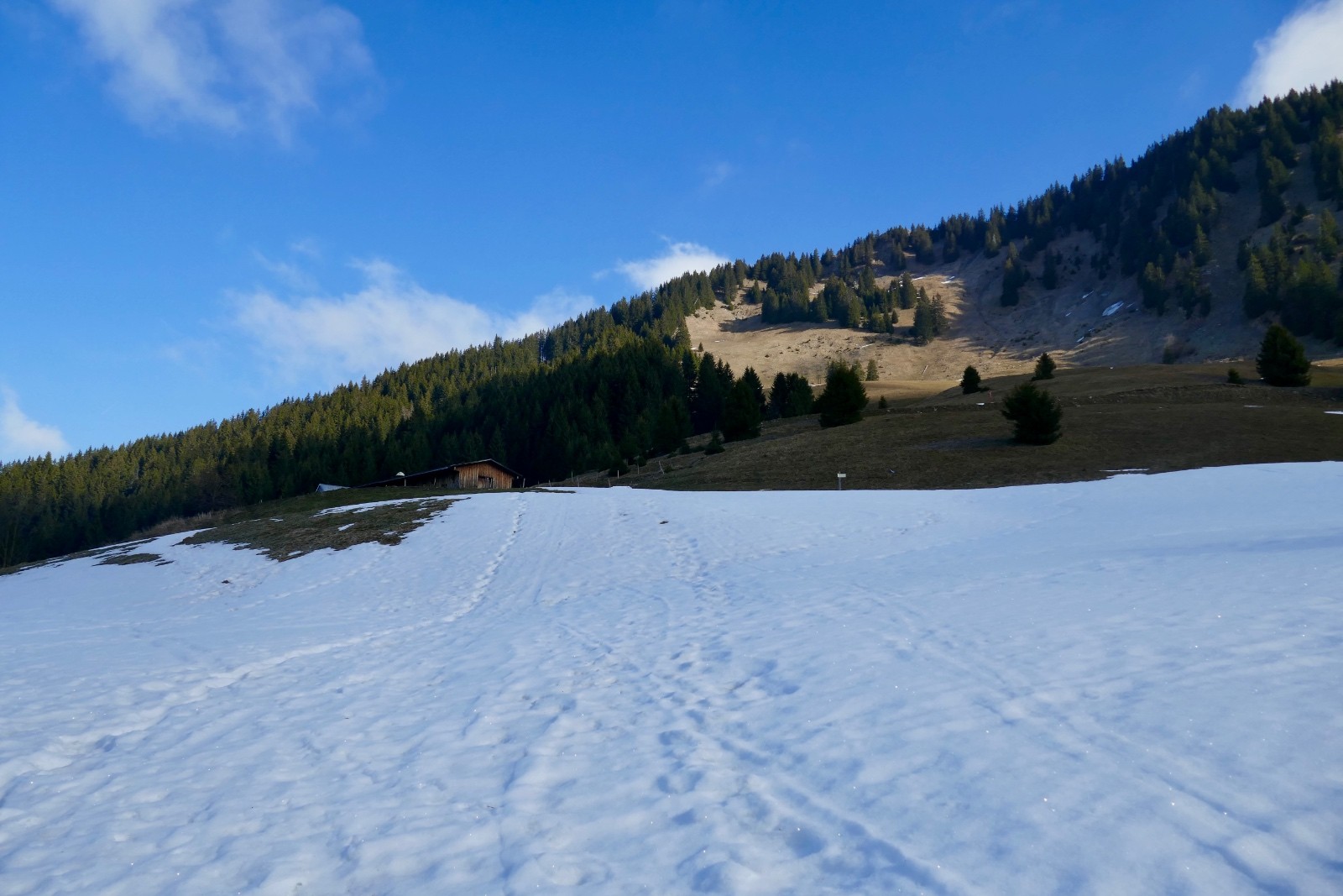 En descendant de Souvroz