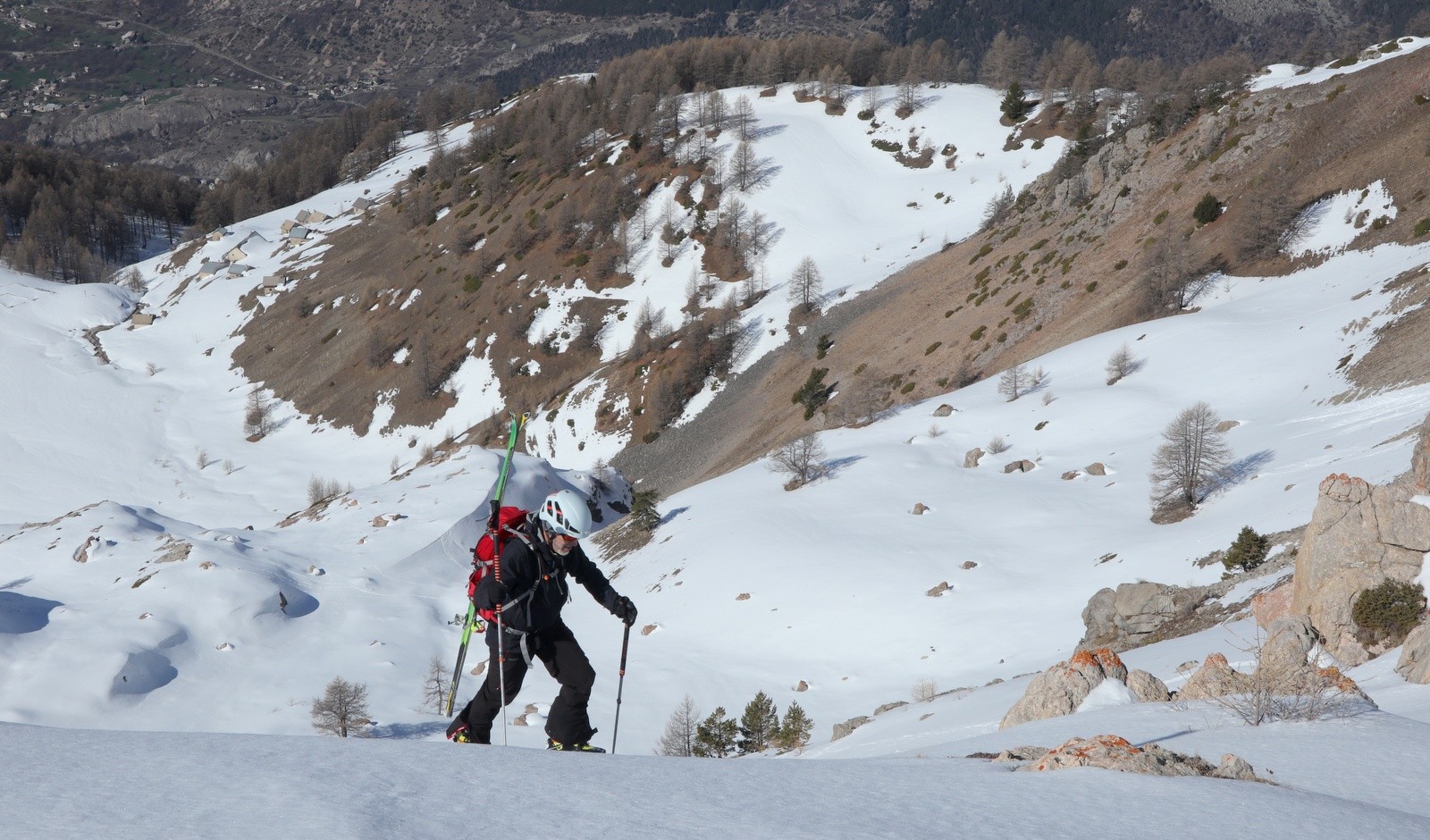 Accès à la combe suspendue