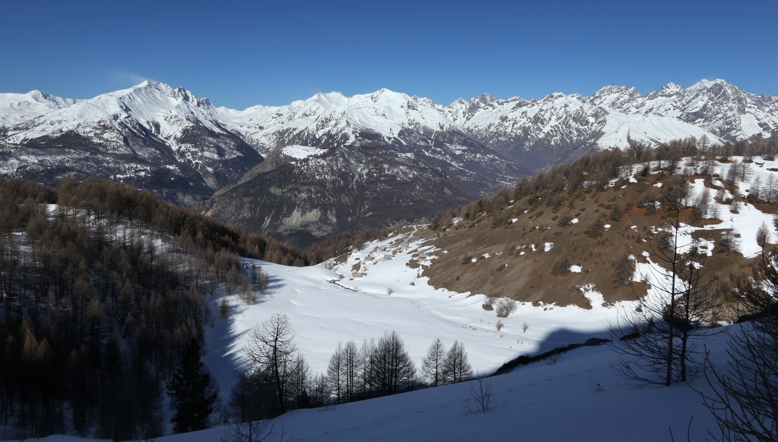 Au dessus de l'Oriol de Queyrières