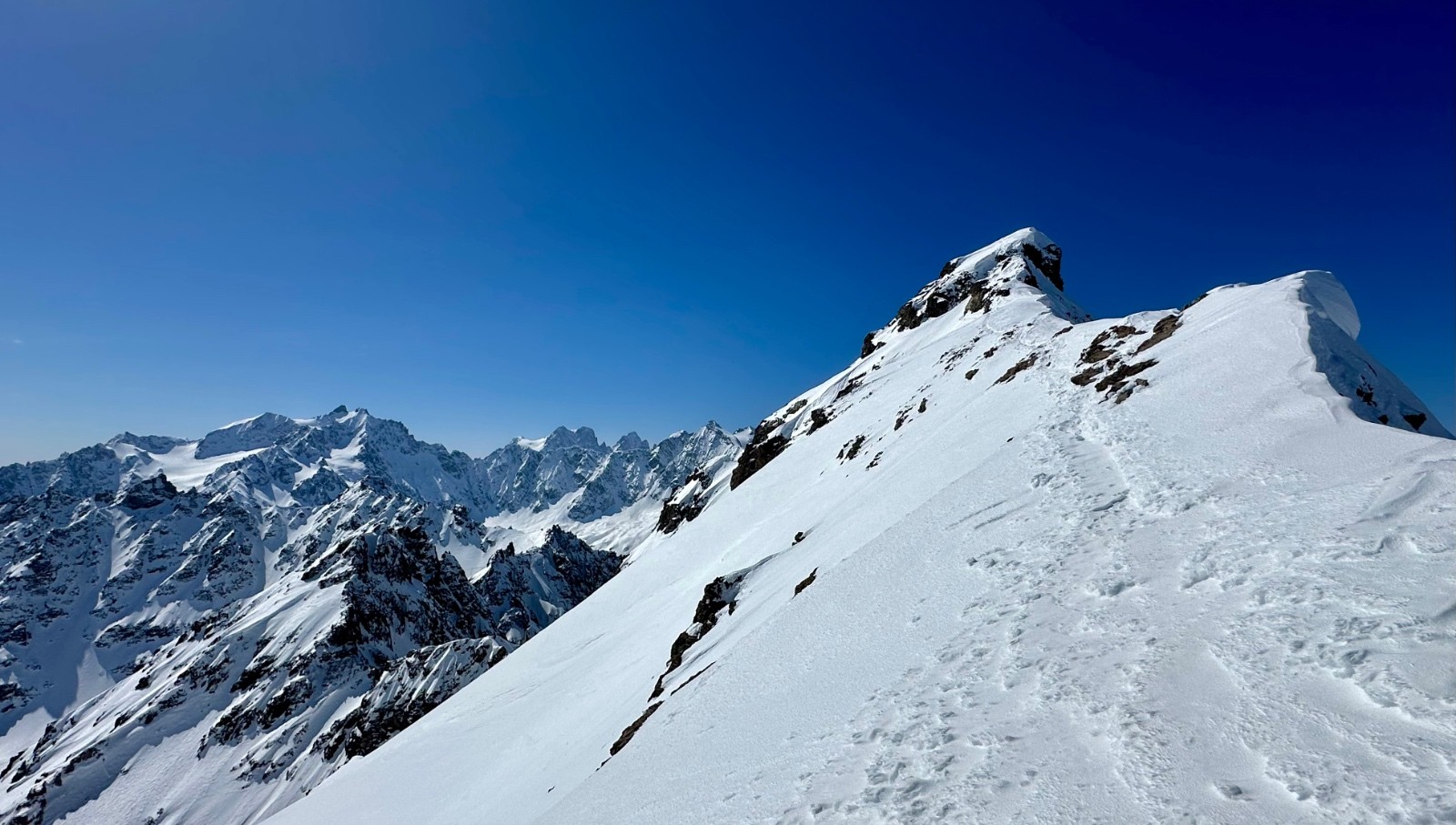 &nbsp;Arête sommitale